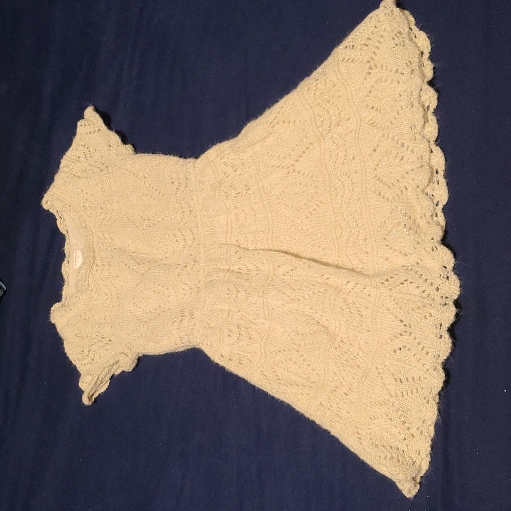 Cream/sparkly colored dress